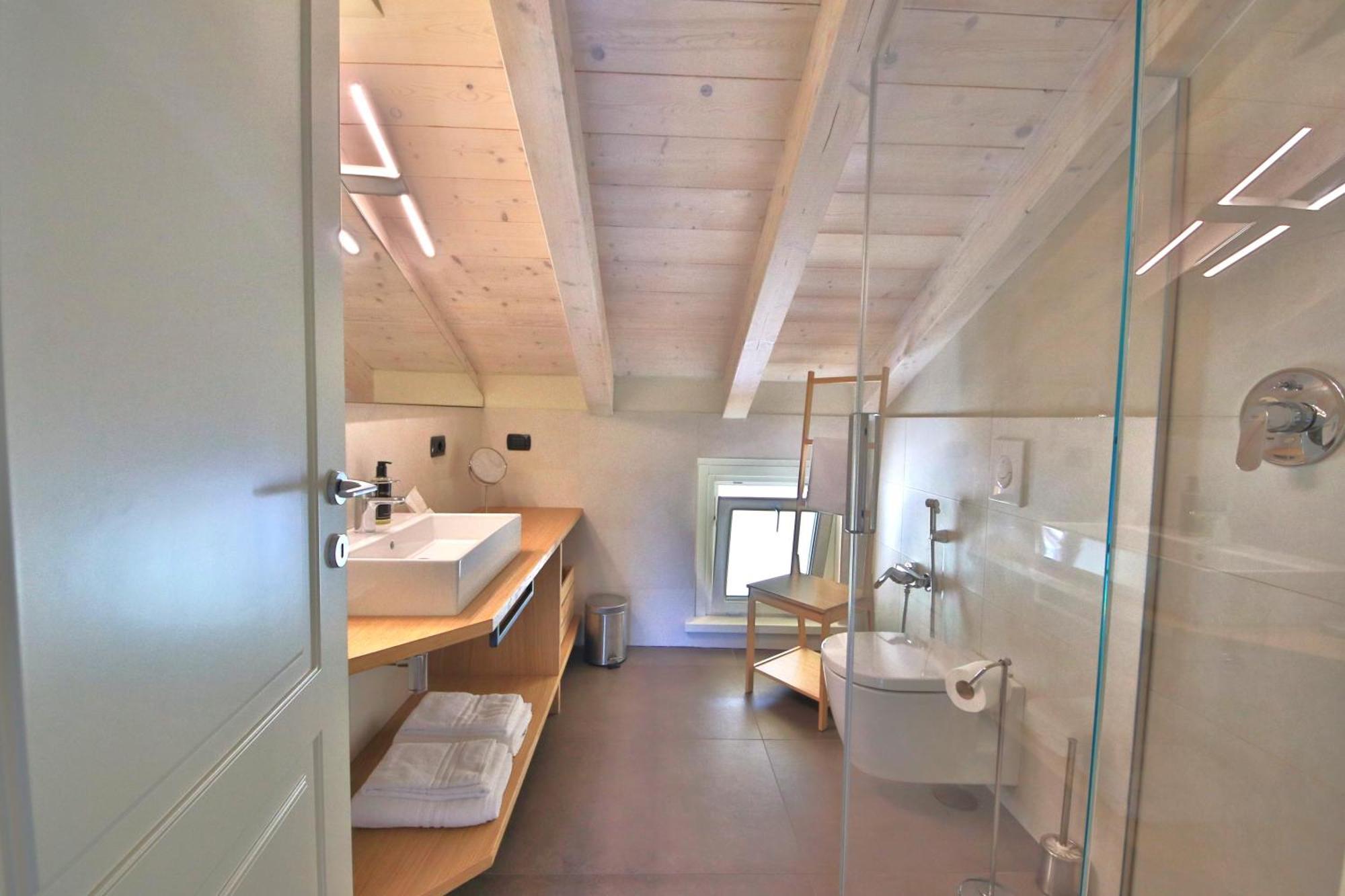 Liszt Attic By Klabhouse Apartment Bellagio Exterior photo